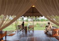 Botswana great plains duba explorers camp tenda varanda
