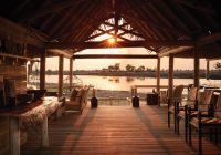 deck belmond eagle island lodge