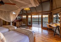Mokolwane camp guest tent 2 camas