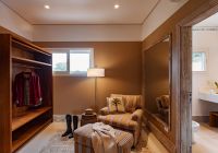 Caiman suite master closet