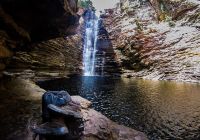 Chamada diamantina cachoeira do buracao mochila e tenis
