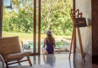 Colina pousada spa bangalo piscina