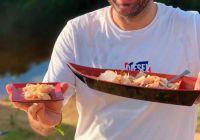 Food and safarri pantanal ceviche de piranha servido