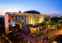 Hotel unique fachada