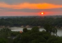 Juma lodge entardecer