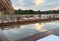 Juma lodge piscina
