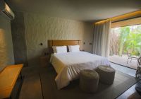 Makena hotel ceara brasil icarai suite kai bed