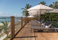 Praia ritz piscina