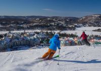 Canada tremblant esquiadores juntos