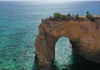 Anguilla - arco rochoso
