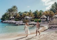 Curacao baoase luxury resort romance praia