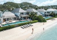 Le barthelemy hotel mulher e criancas praia