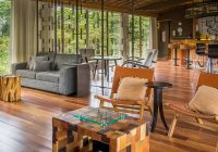 Delfin iii amazon cruises lounge