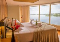 Delfin iii amazon cruises suite