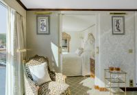 Uniworld s s antoinette quarto grand suite 400