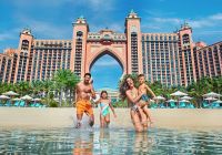 Atlantis the palm familia praia