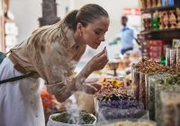 Det visit dubai spices souk mulher
