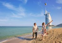 Emirados arabes dubai casal beach always