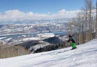 Estados unidos deer valley resort esquiador e paisagem