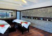 Fiji vomo island spa