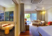 Fiji vomo island villa beachfront
