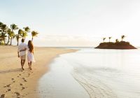 Six senses fiji caminhada praia