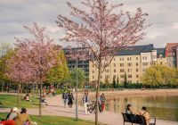 Praça na cidade de Helsinque