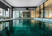 La sivoliere courchevel piscina spa