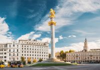 Monumento a liberdade tbilisi