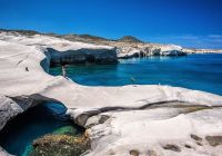 Praia Sarakiniko - Milos, Grécia.