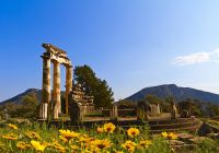 Templo de Atena Pronaia, nas ruínas de Delphi