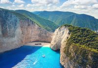 Vista aérea de Navagio - Grécia.