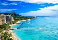 Praia de Waikiki - Honolulu, Havaí.