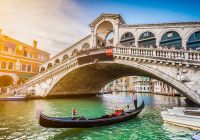 G ndola do canal grande e ponte rialto