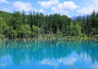 Biel japao hokkaido travel navi lagoa azul paisagem