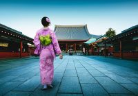 Japao toquio mulher quimono sensoji asakusa