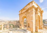 Ponto turístico Tetrapylon Jerash, Jordânia