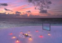 Anantara kihavah villas dining by design cinema praia