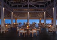 Anantara kihavah villas restaurante spice