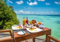 Hideaway beach resort cafe manha restaurante matheefaru