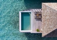 Hurawalhi ocean pool villa aerea