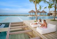 Intercontinental maldives casal no the retreat