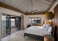Intercontinental maldives overwater pool villa quarto