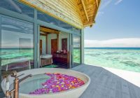 Kuredhivaru resort and spa sala tratamento agua