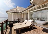 Lux south deck water villa