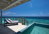 Oblu select lobigili deck sunnest water pool villa