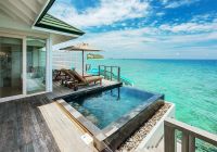 Ocean villa wih pool slide b
