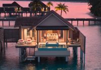 Over pool villa d