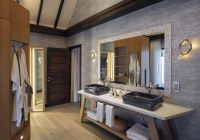Ozen maadlhoo earth villa with pool banheiro