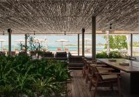 Patina maldives restaurante roots